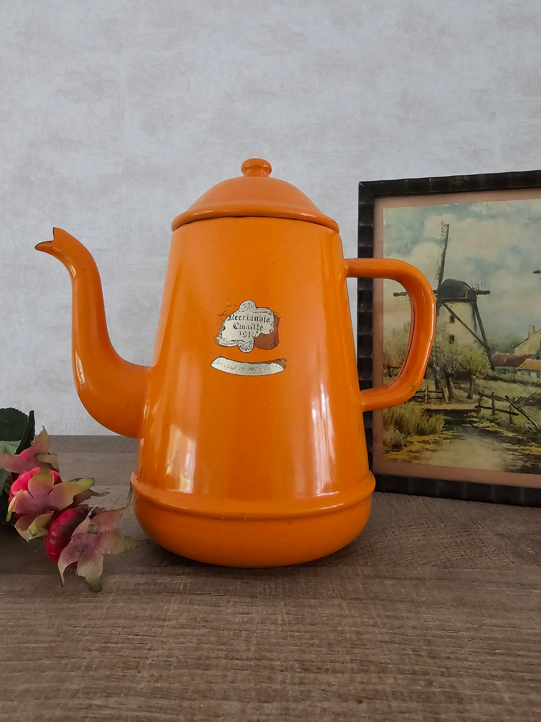 Emaille oranje koffiepot