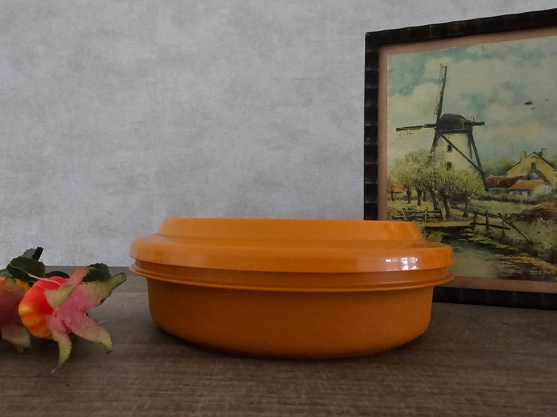 Tupperware oranje (koek)trommel