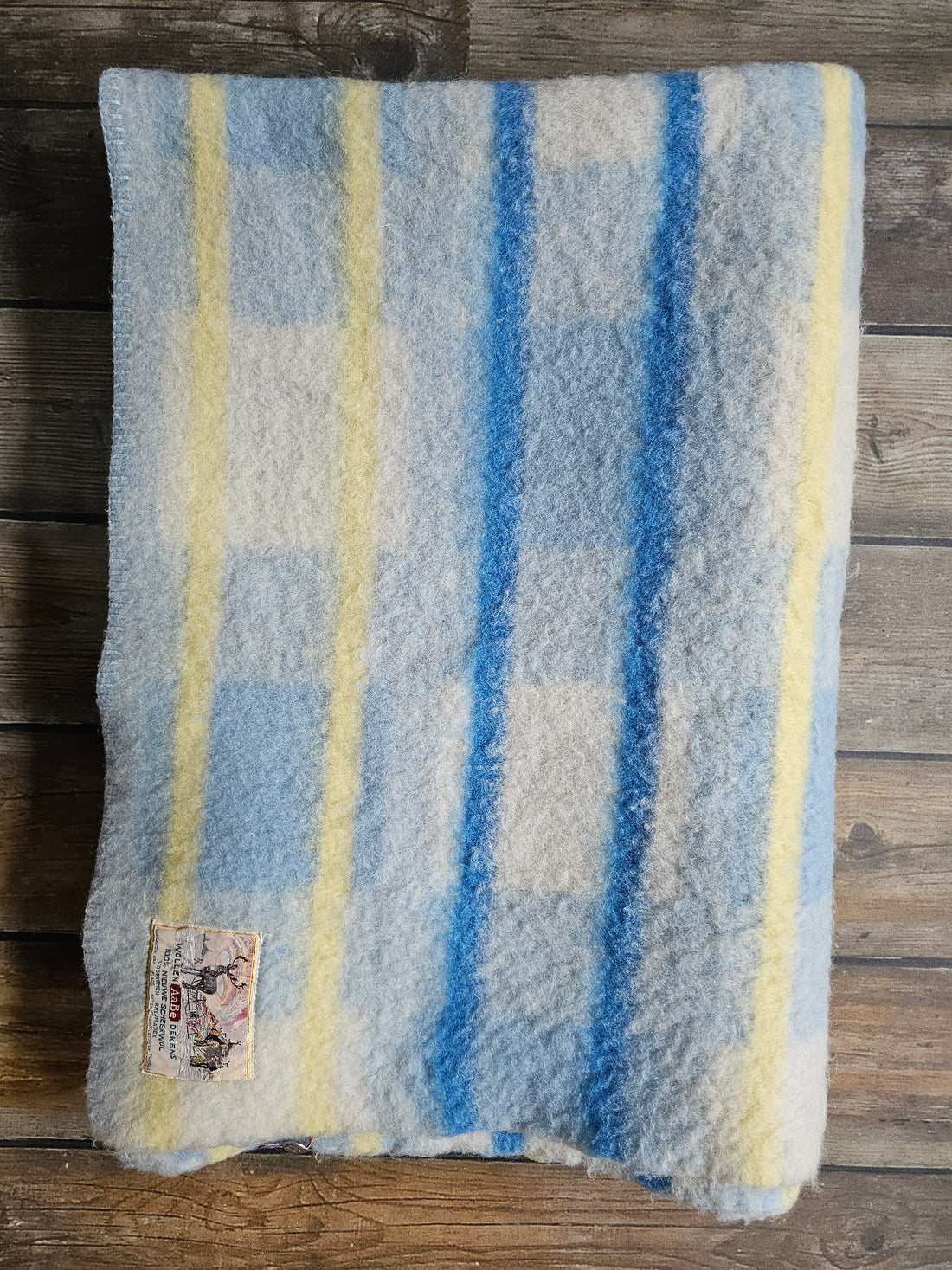 Aabe wollen deken pastel blauw / geel