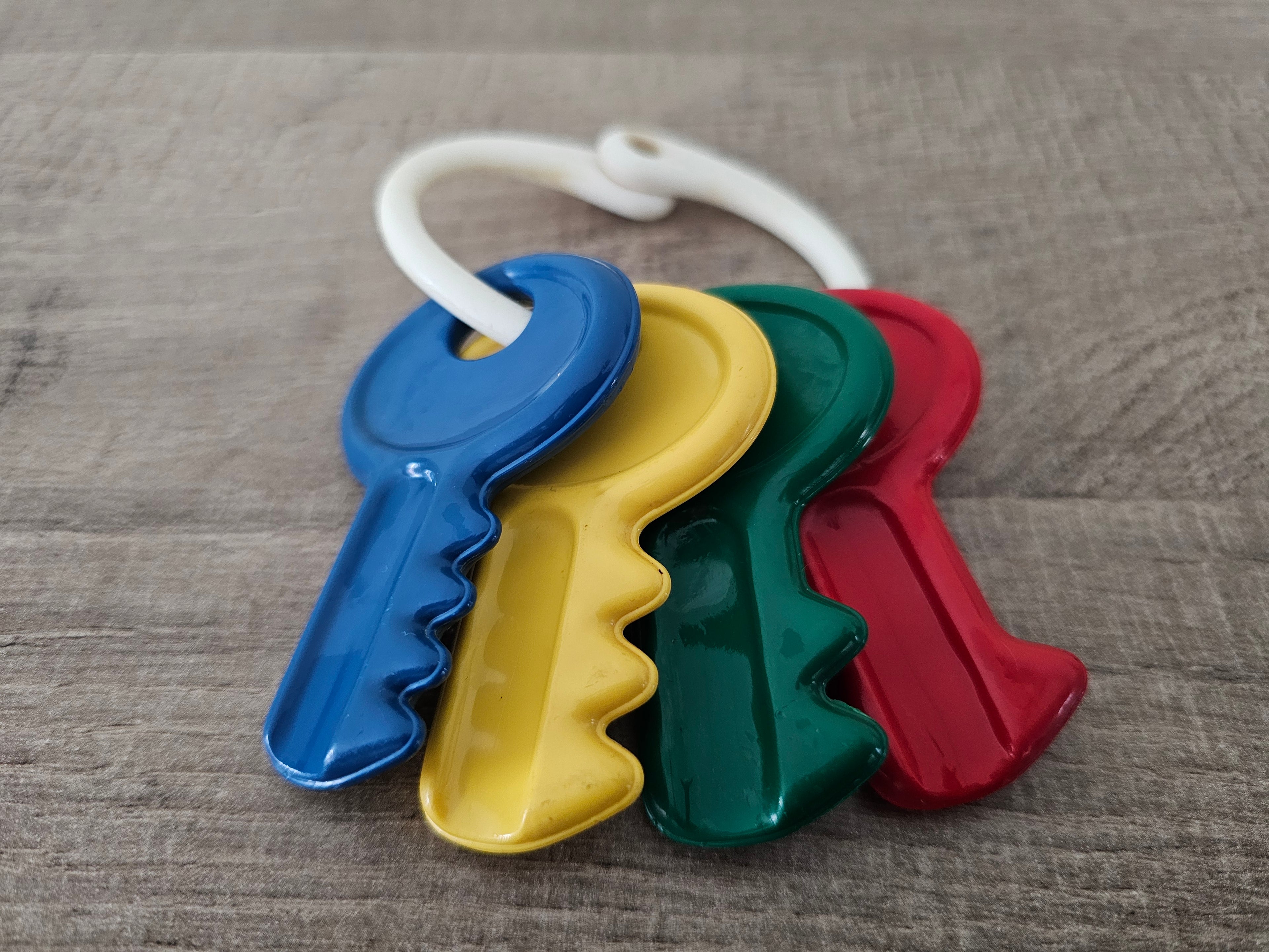 Ambi Toys gekleurde sleutels