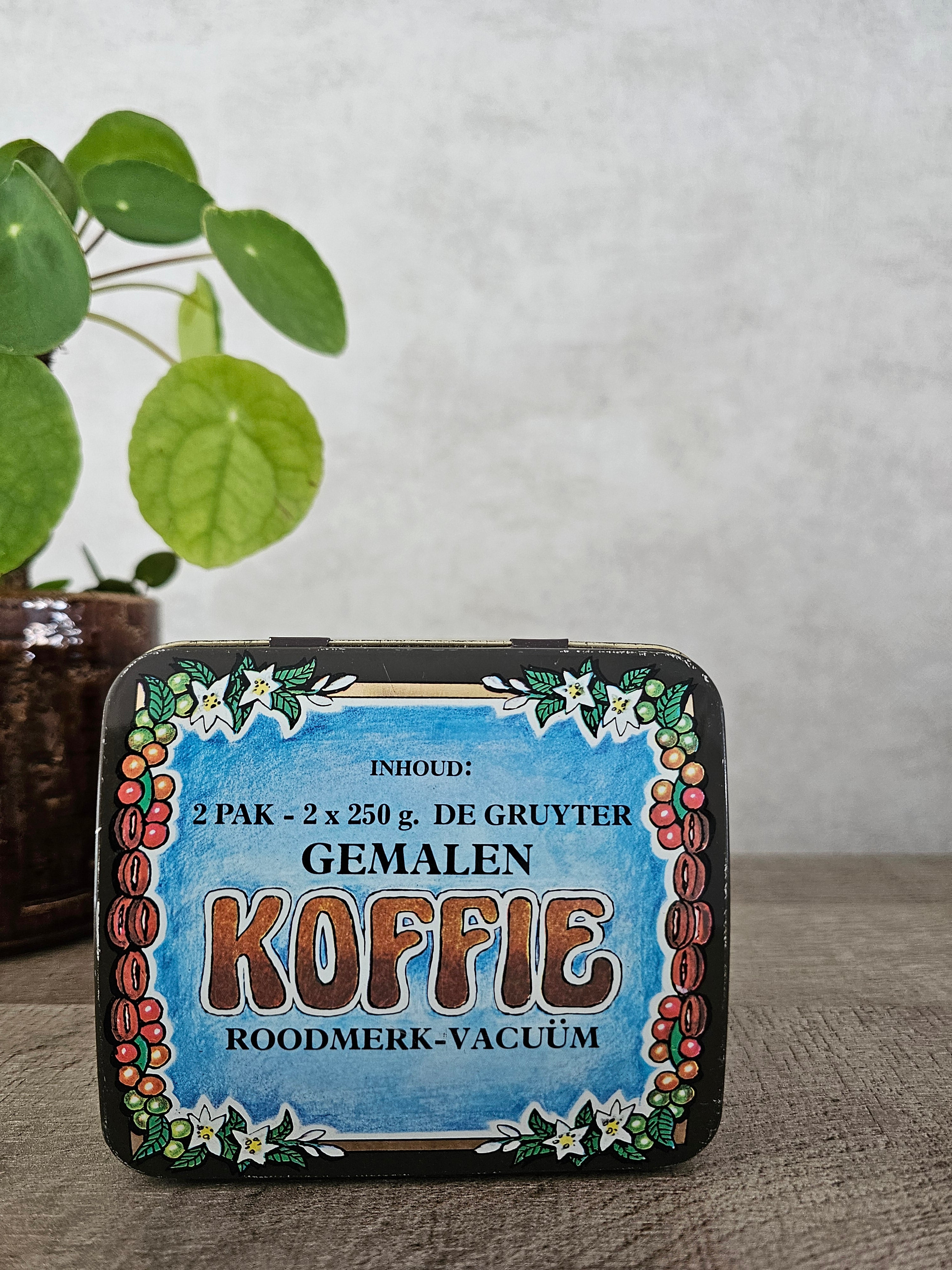 De Gruyter koffie blik bruin