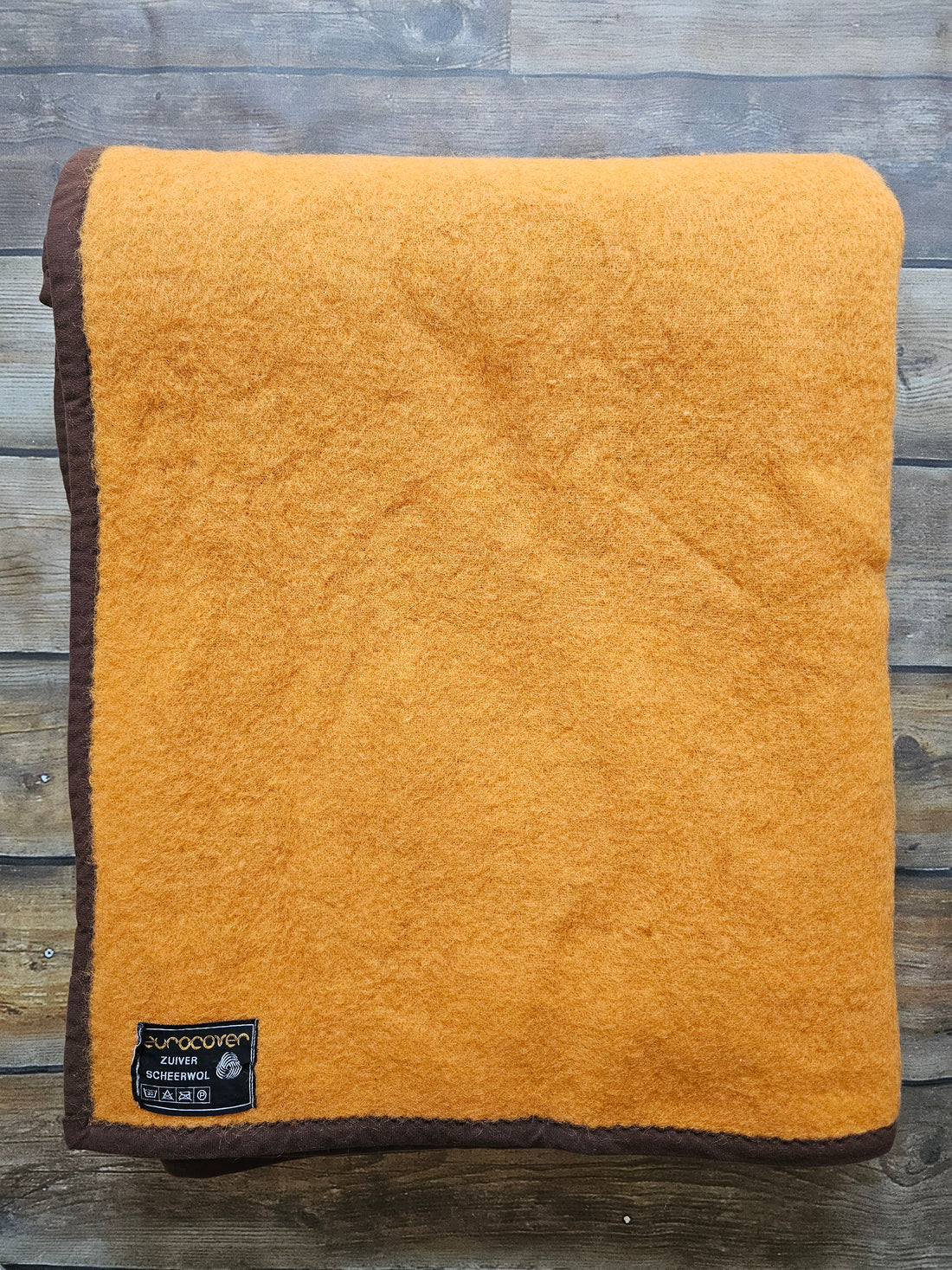 Eurocover zuiver scheerwollen deken oranje bruin