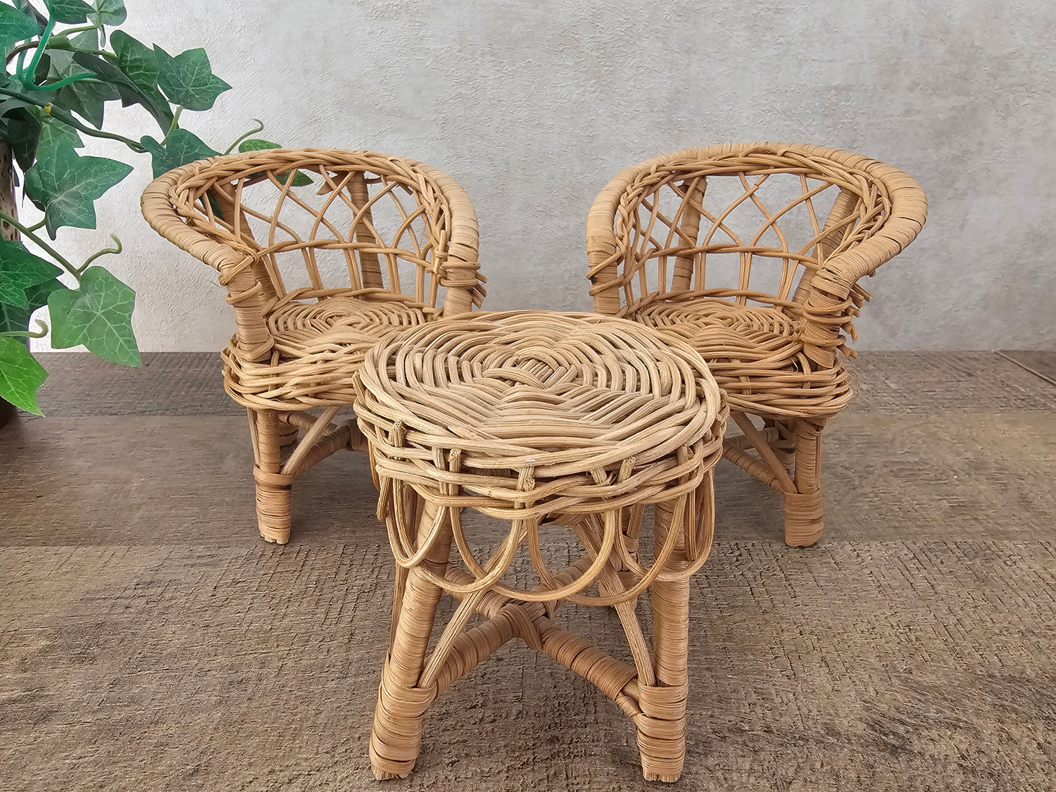 Barbie Fleur rotan set stoelen + tafel