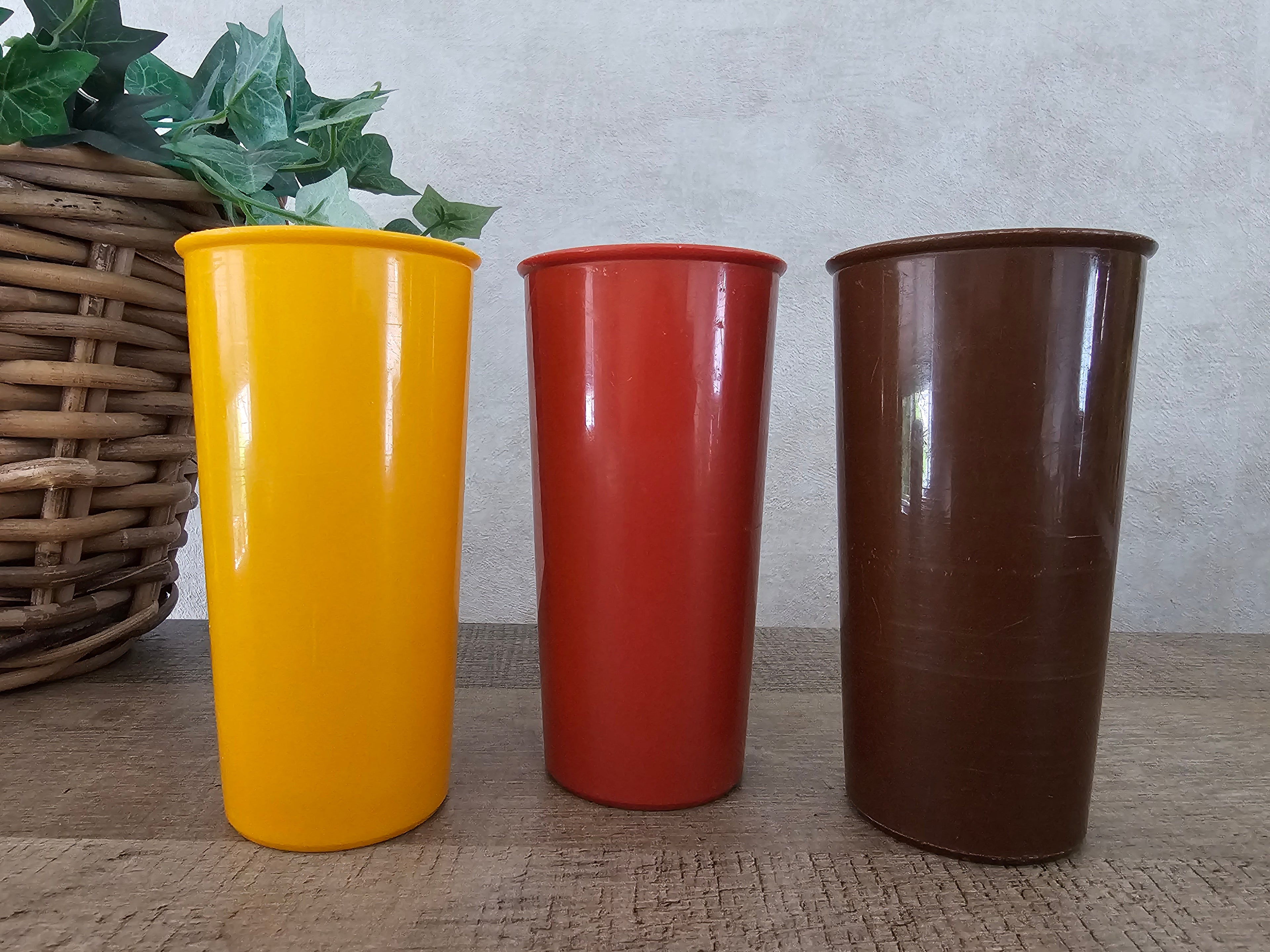 Tupperware beker jaren 70