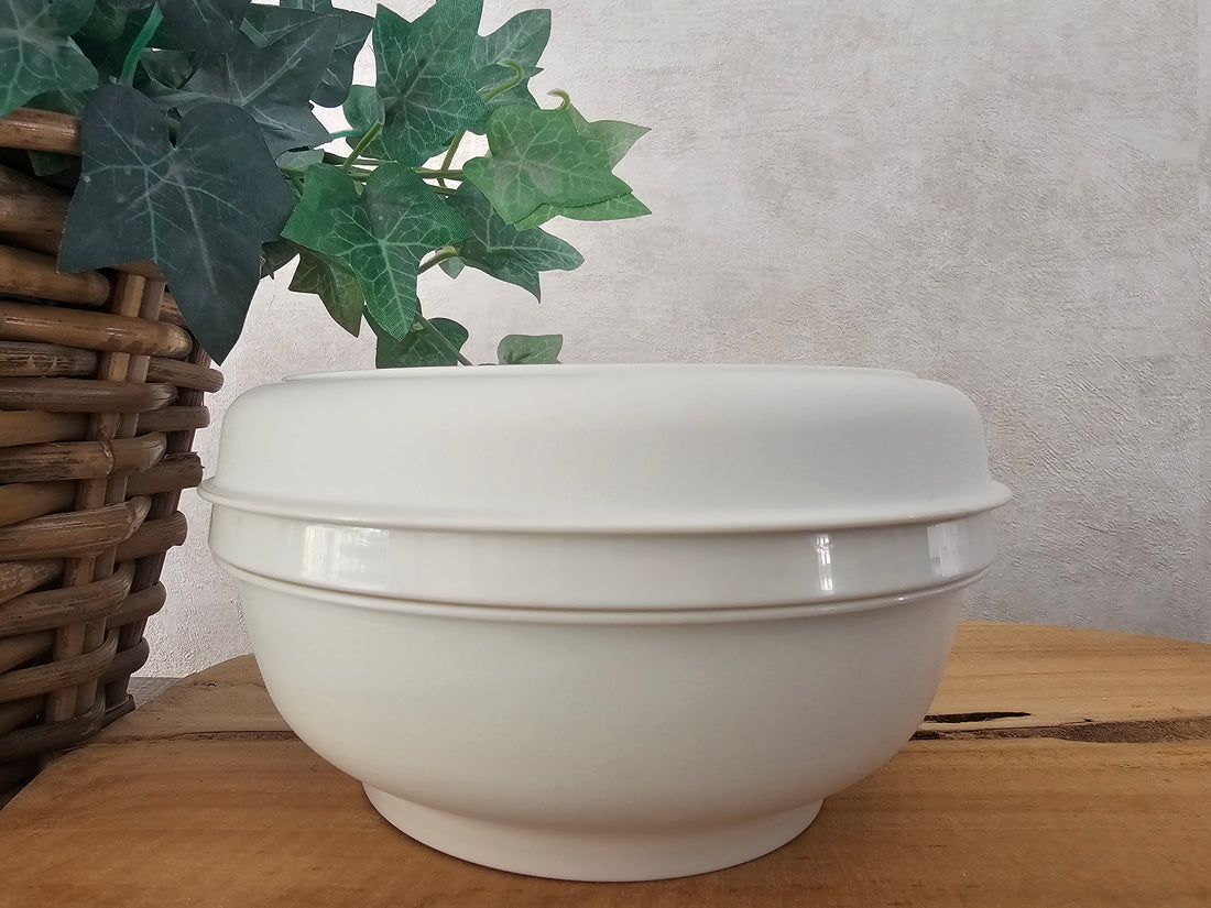 Tupperware trommel cremekleur