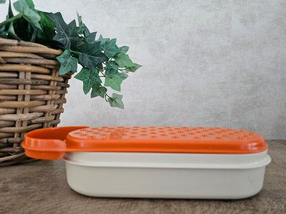 Tupperware vintage hand rasp