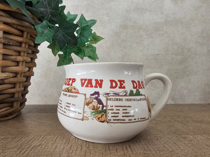 Vintage witte soepkom soep van de dag recepten rondom