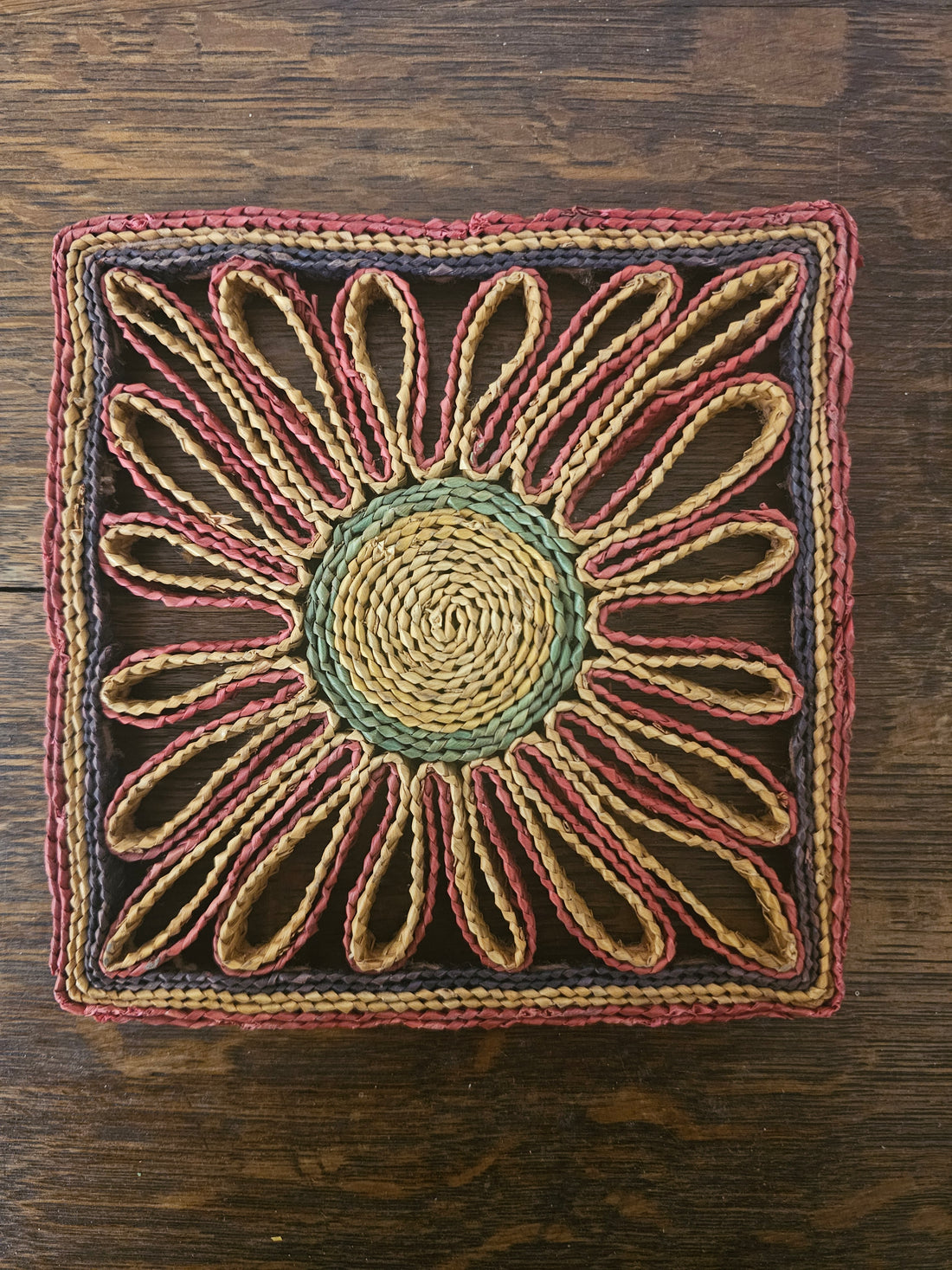 Raffia onderzetter rood okergeel