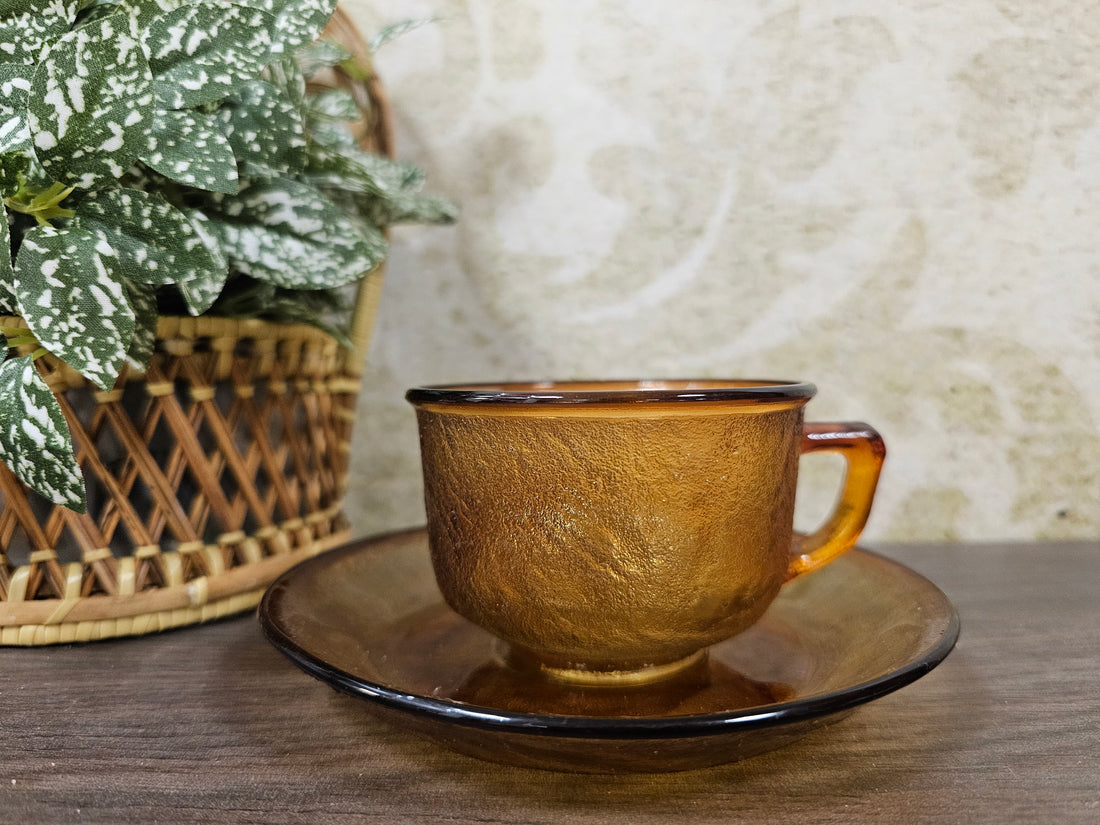 Arcoroc France Sierra amberkleurige kop en schotel