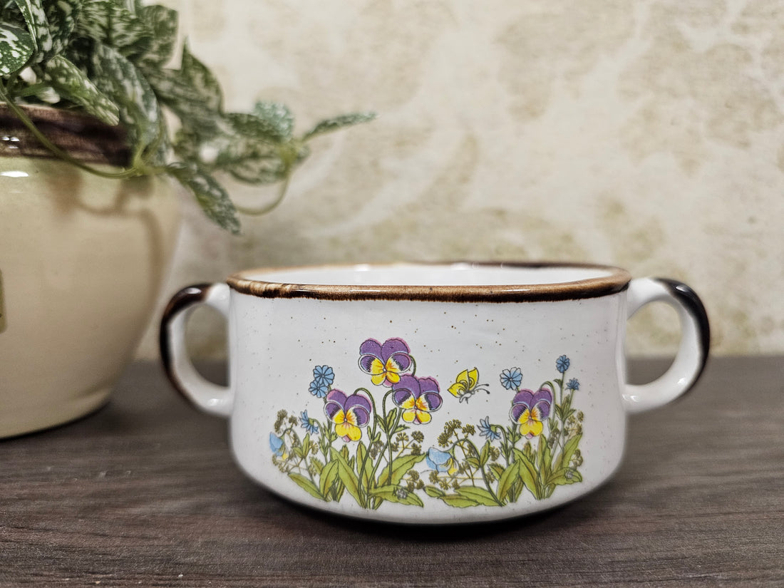 Wildflower soepkom viooltjes