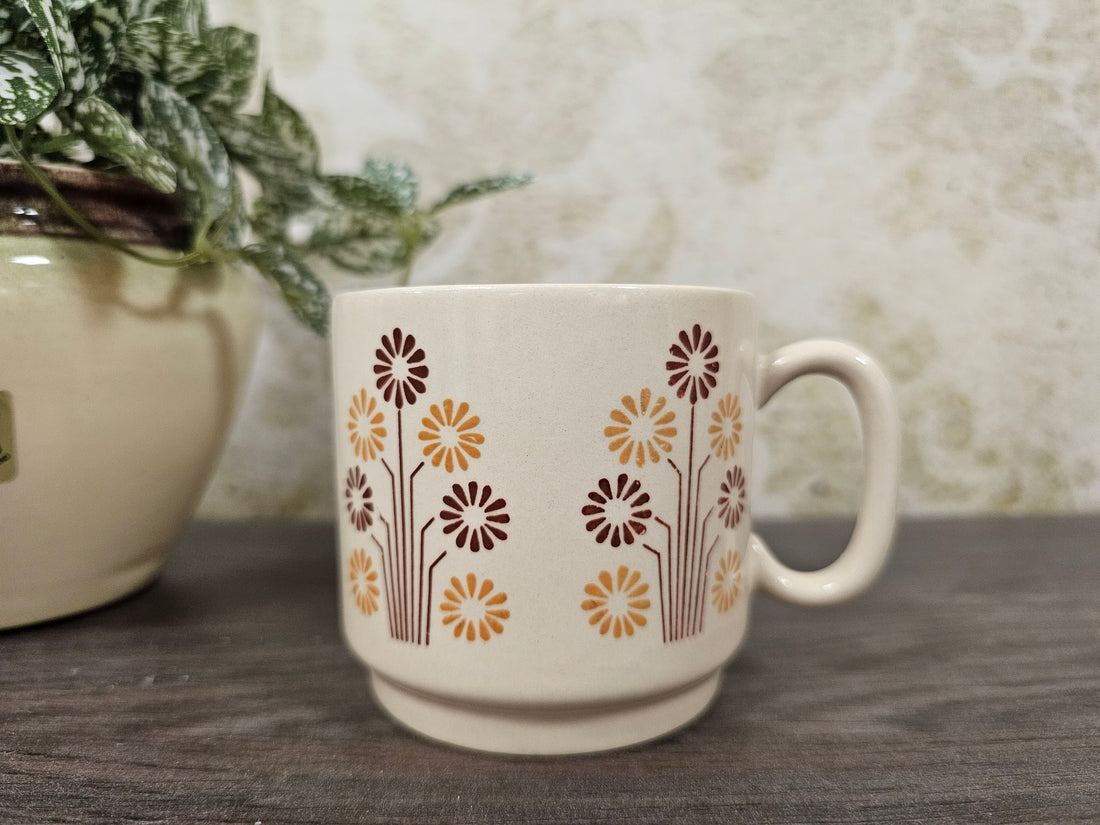 Koffie beker beige bruine bloemen