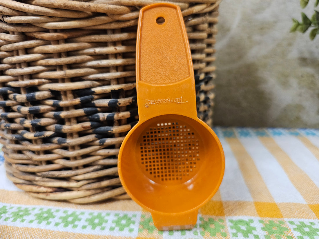 Tupperware oranje mini zeefje