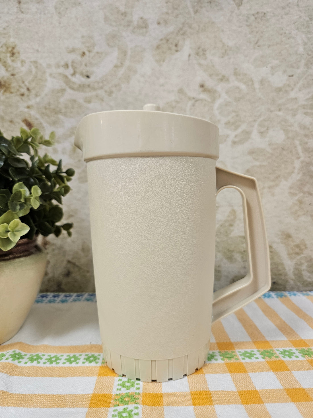 Vintage Tupperware sap water melk limonade kan
