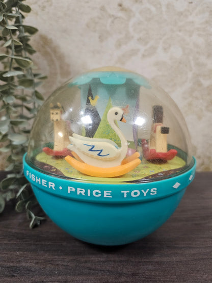 Vintage speelgoed Fisher price roly poly chime bal uit 1972