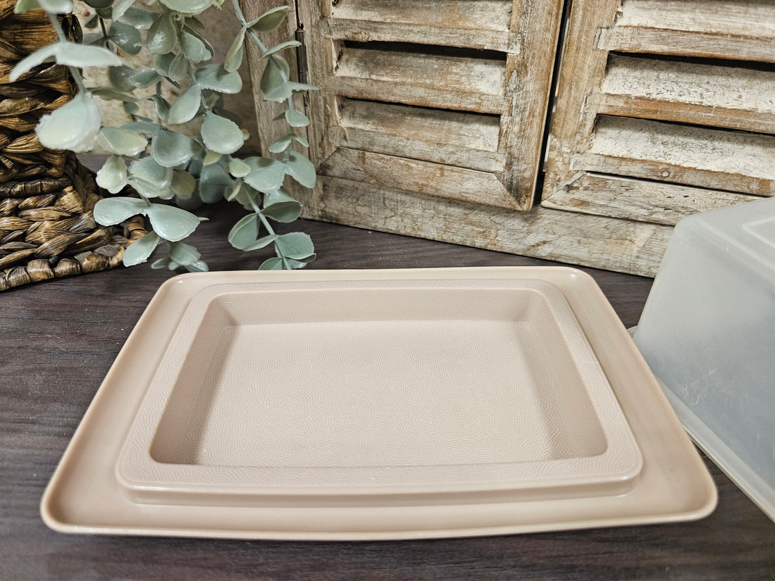 Tupperware beige botervloot