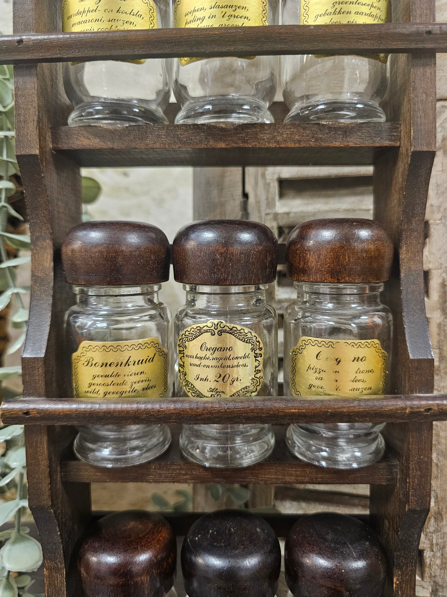 Houten kruidenrek 9 glazen kruidenpotjes