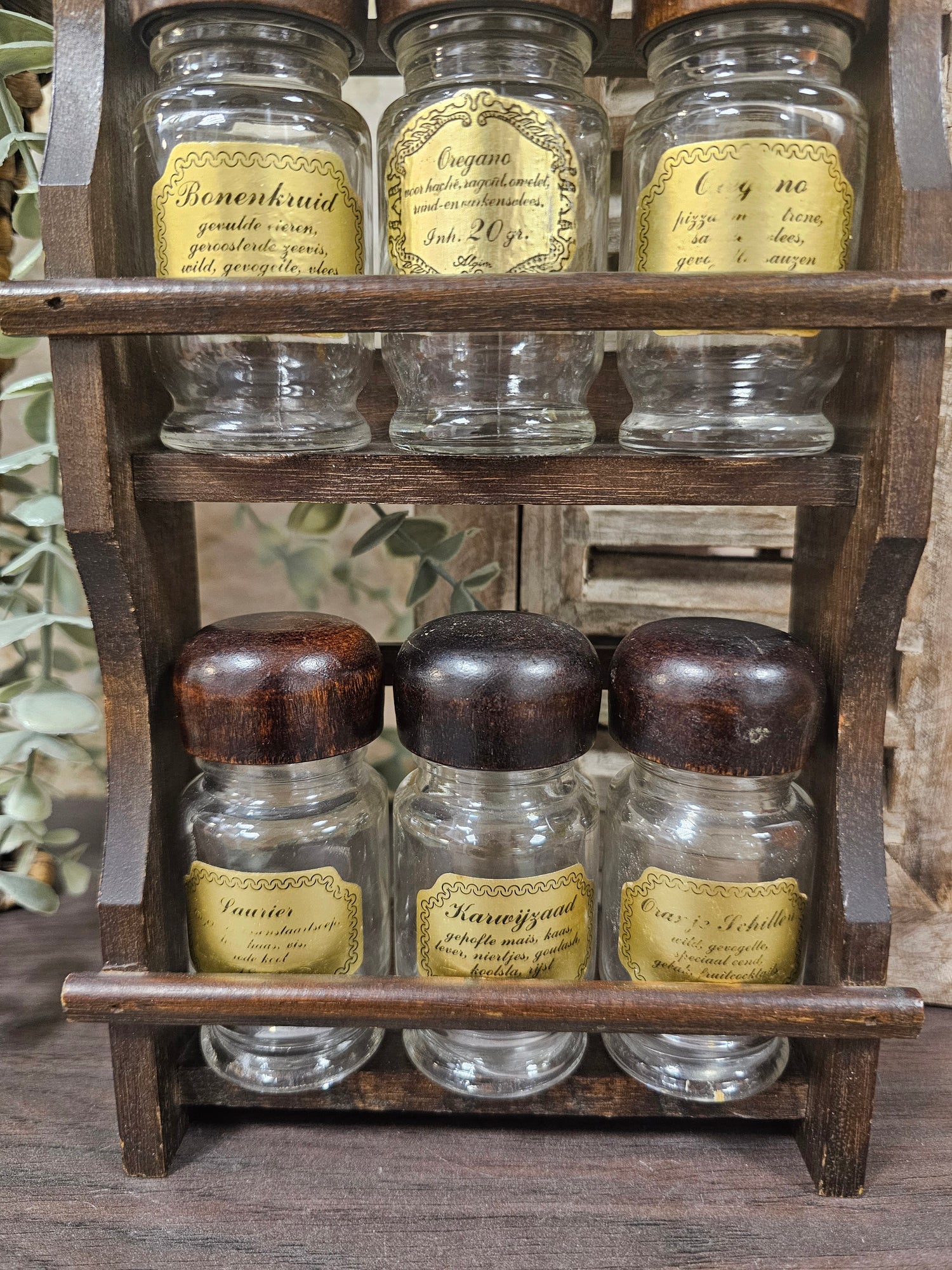 Houten kruidenrek 9 glazen kruidenpotjes