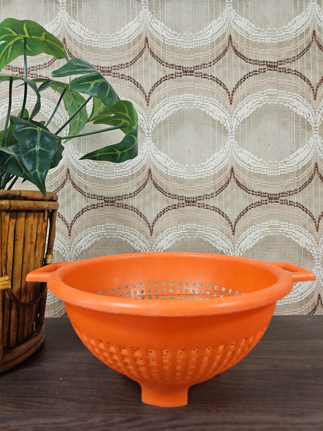 Oranje vintage vergiet "made in Holland"