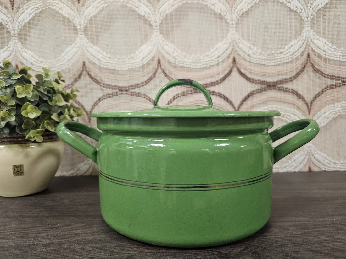 Emaille reseda groene pan 24 cm