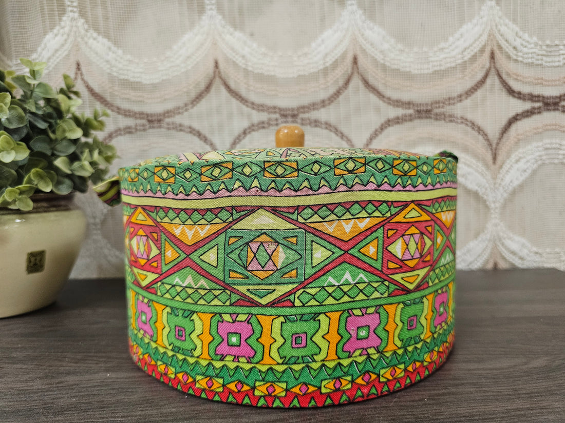 Ronde naaibox kleurrijk