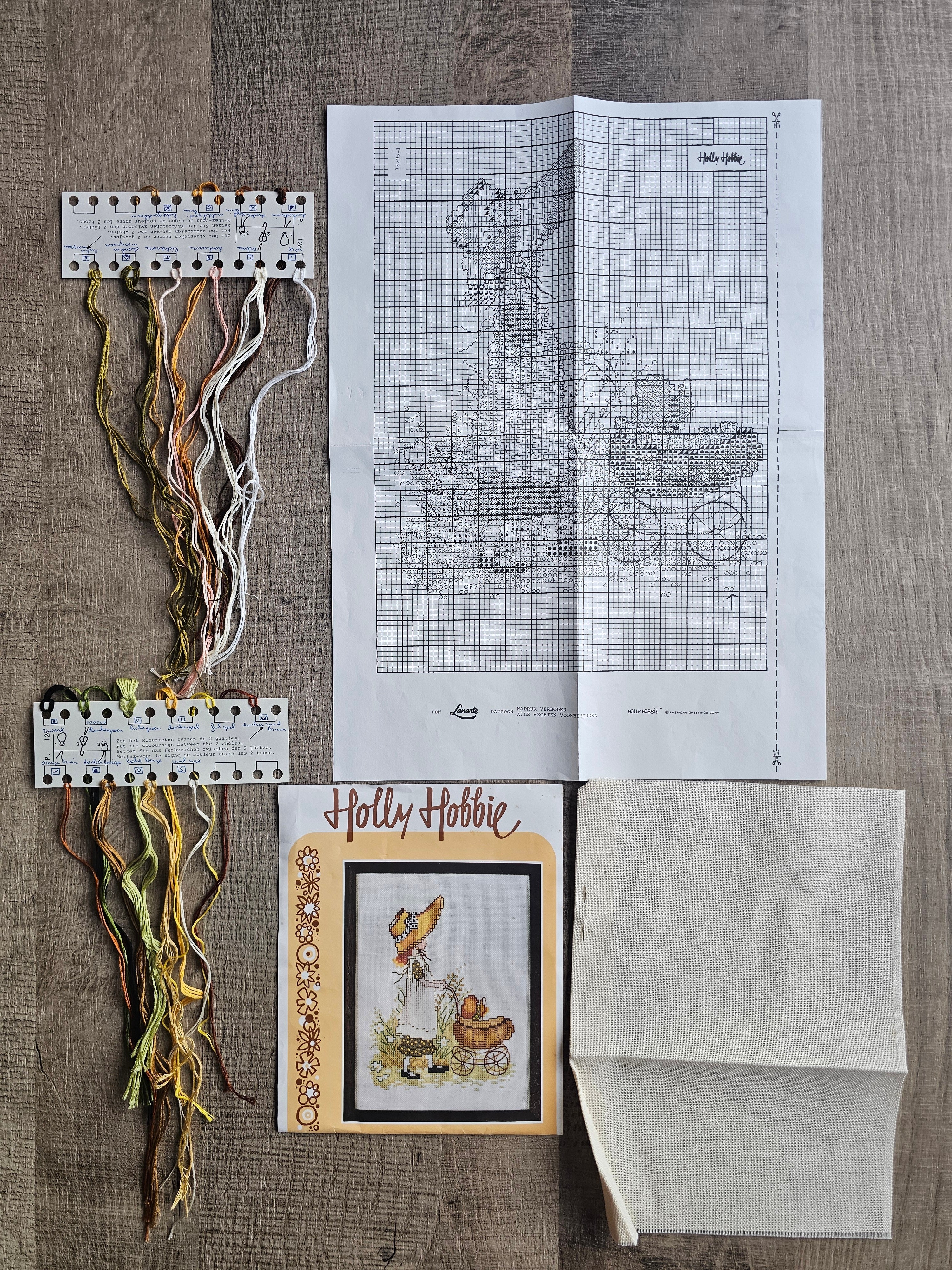 Lanarte borduurpakket Holly Hobbie meisje met kinderwagen