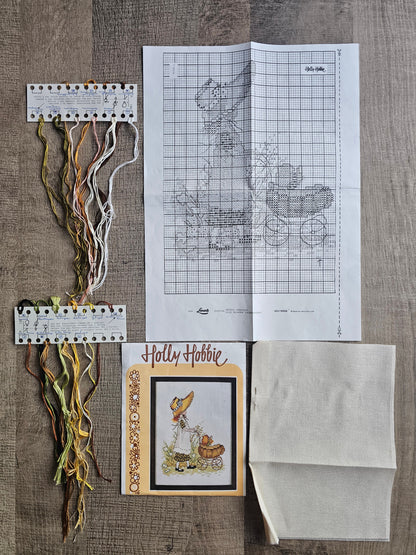 Lanarte borduurpakket Holly Hobbie meisje met kinderwagen