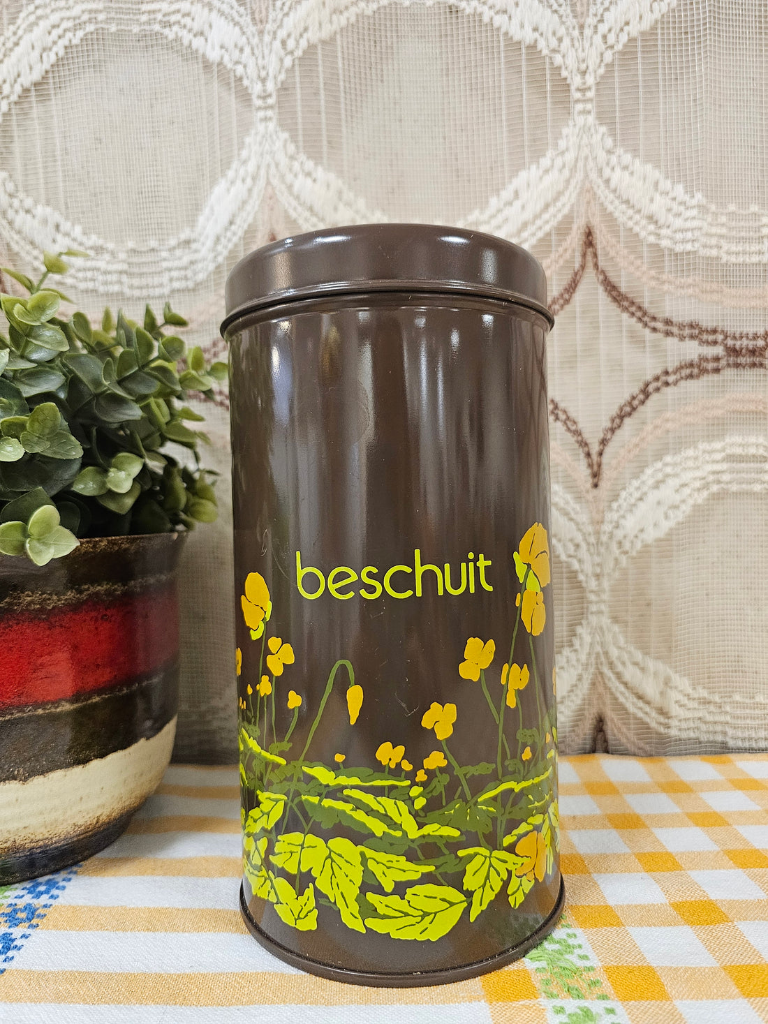 Brabantia bruin beschuitblik oranje bloemen