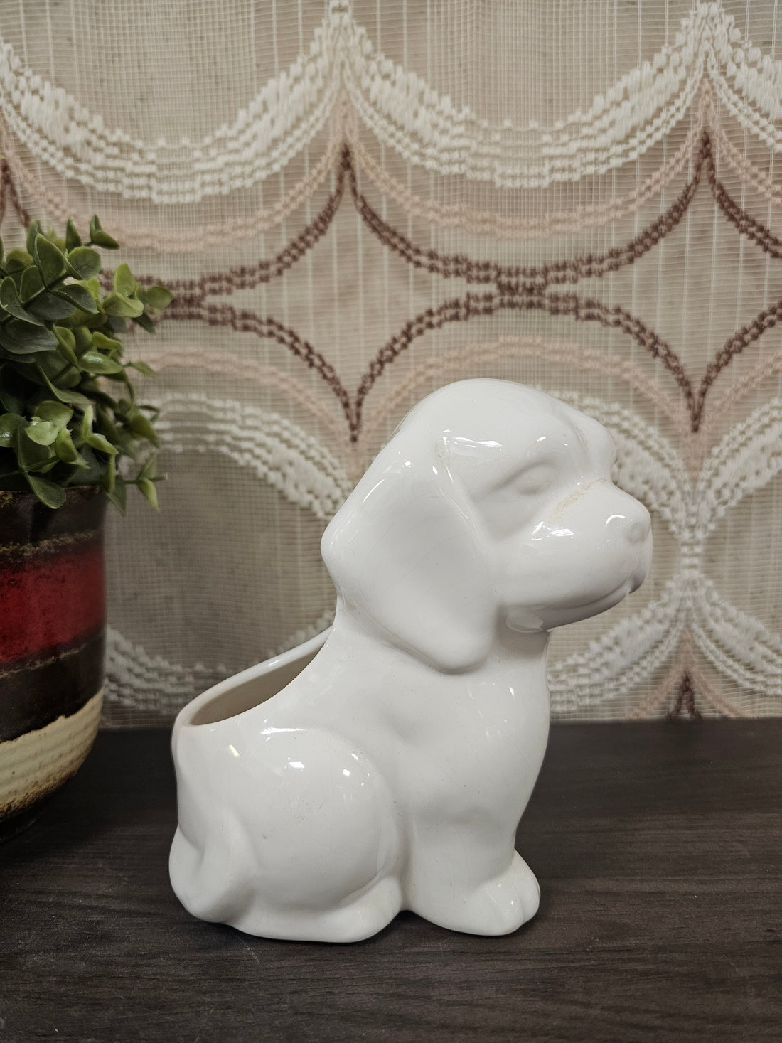 Bloempot wit hondje