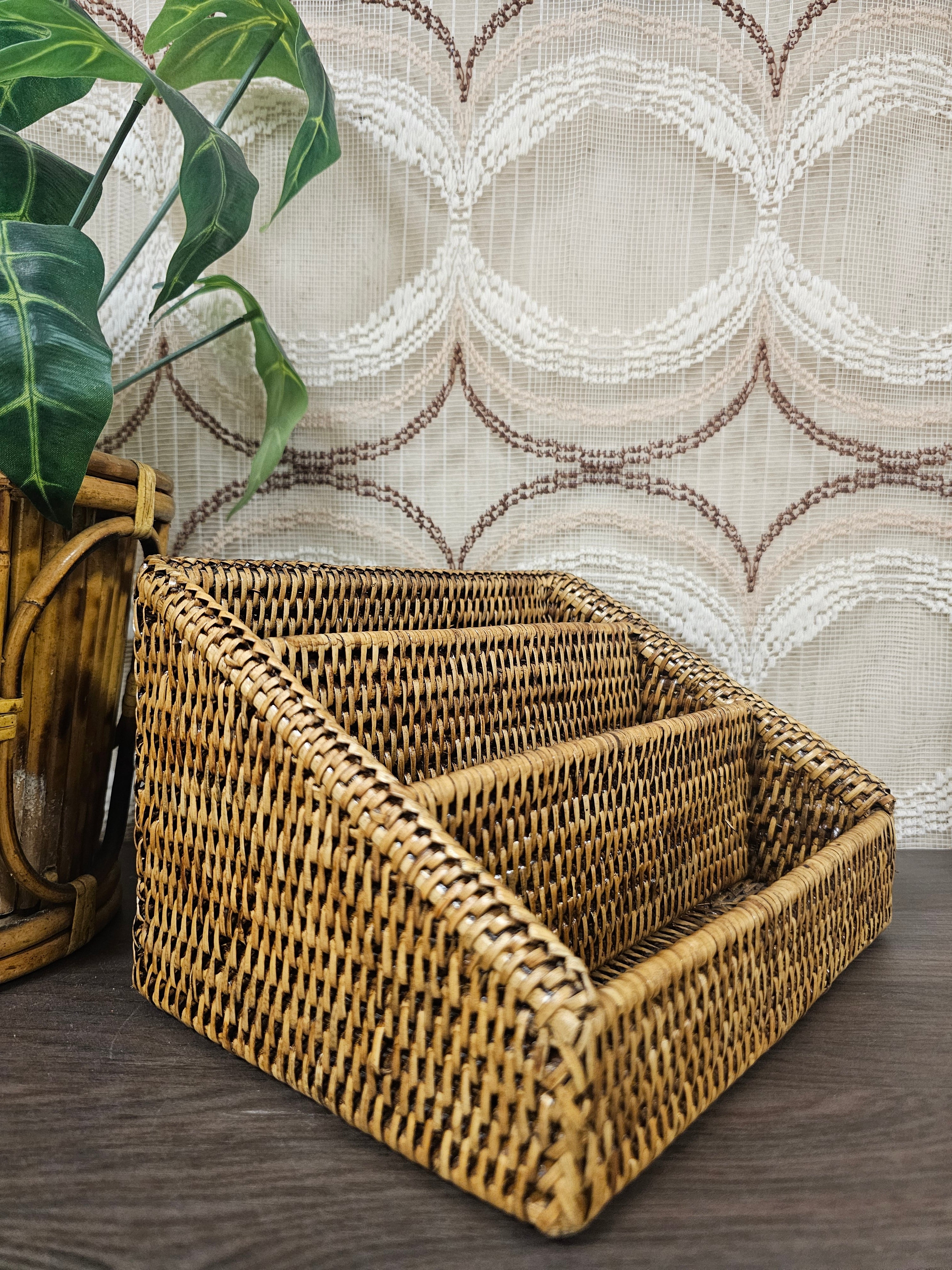 Birma rieten post organizer