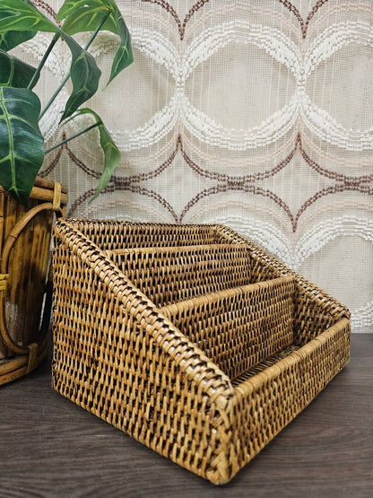 Birma rieten post organizer
