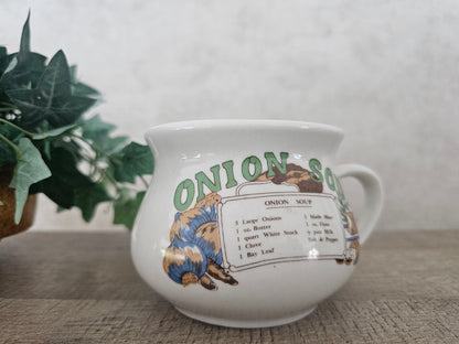 Witte vintage soepkom onion soup