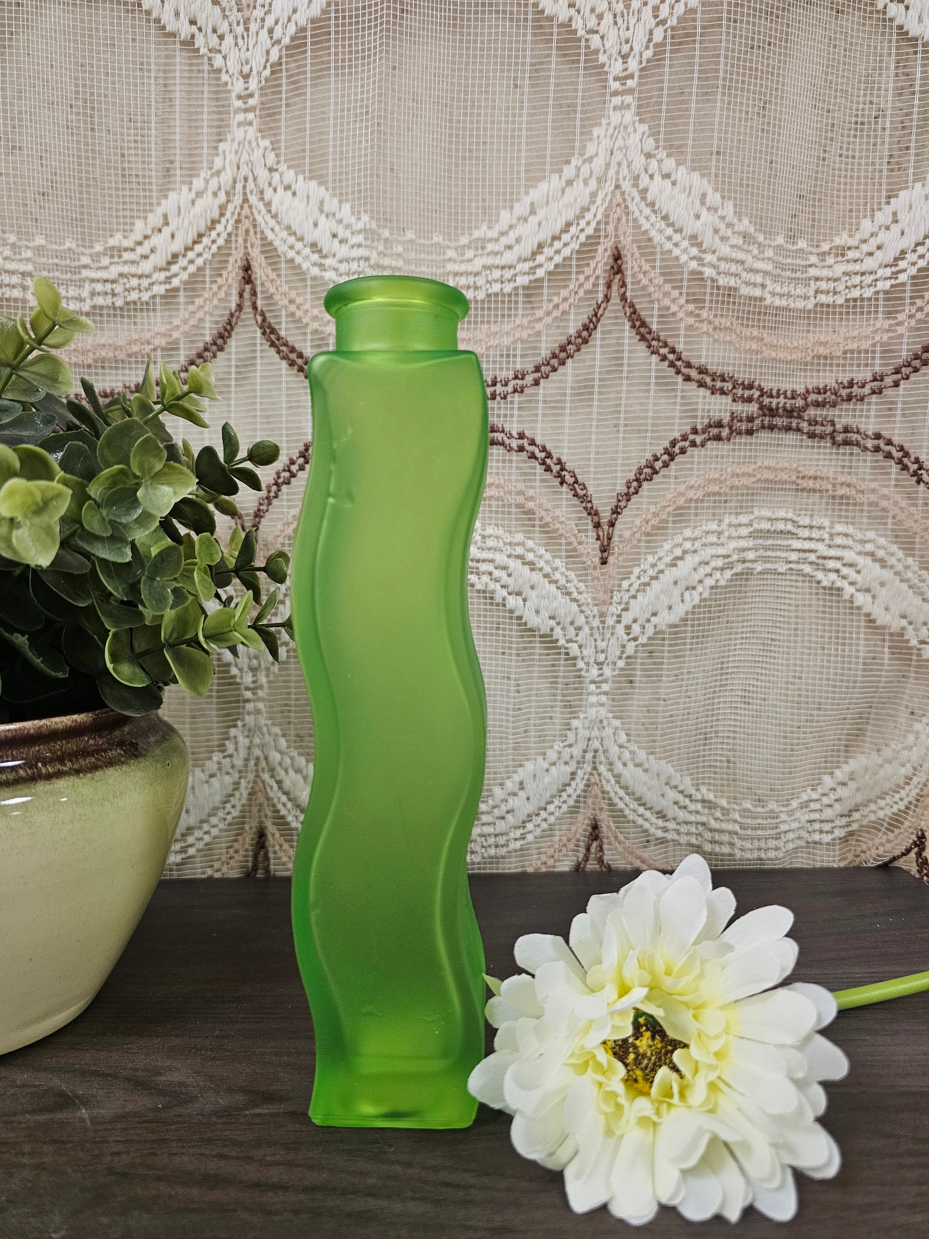 Ikea Skamt lichtgroen golvend vaasje