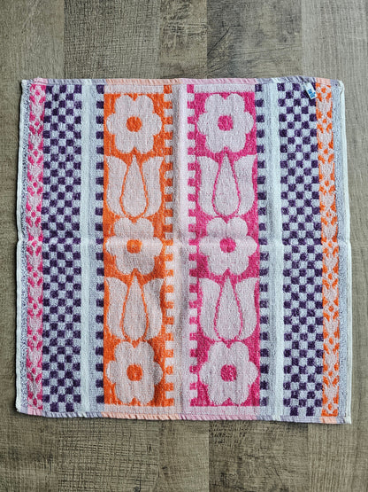 Vintage keuken handdoek oranje roze bloemen