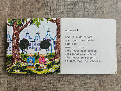 Botjes boekje 1 “op school” – vintage kinderboekje deel 1