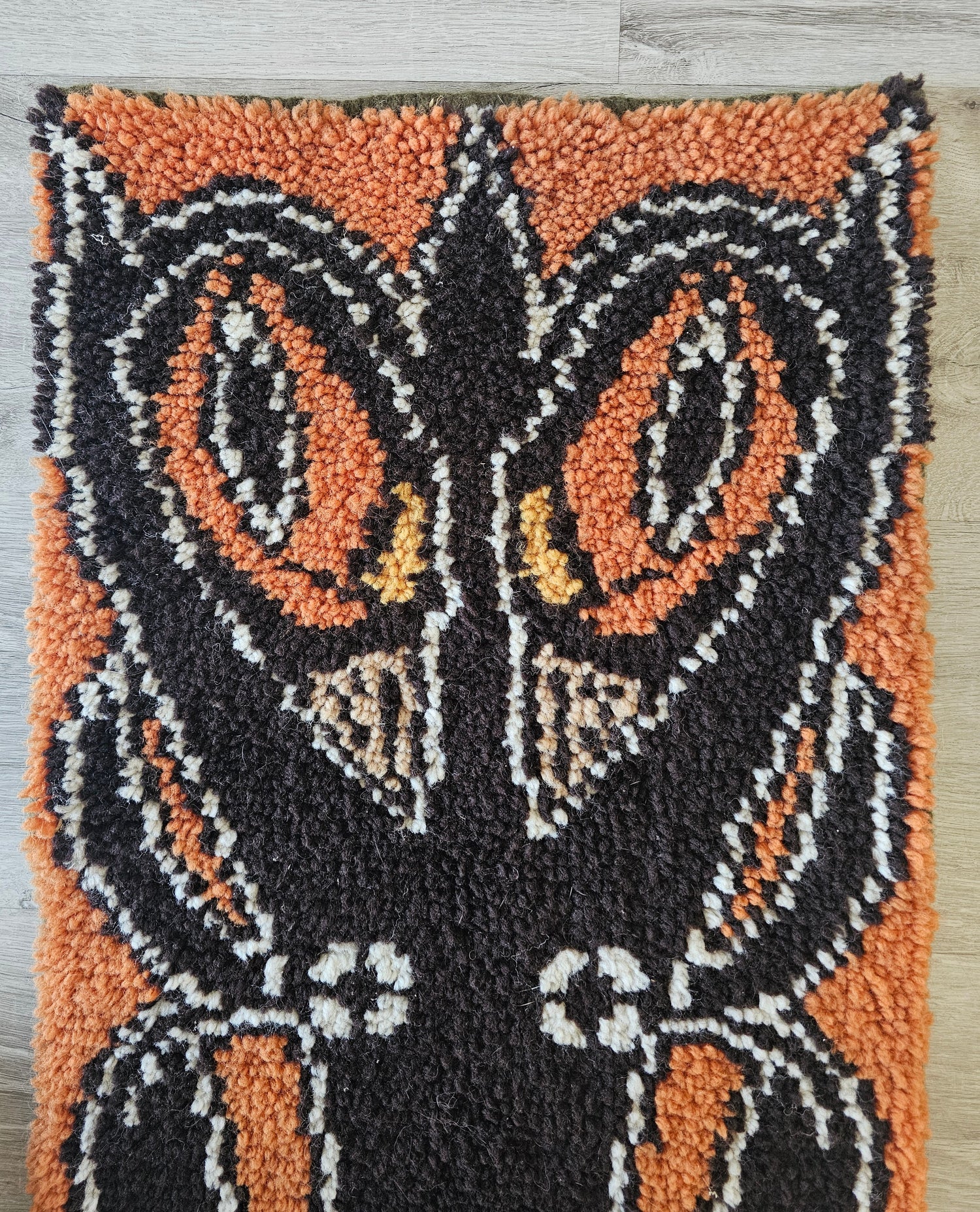 Smyrna wol knoopkleed met uil handgeknoopt kleed 79x47 cm