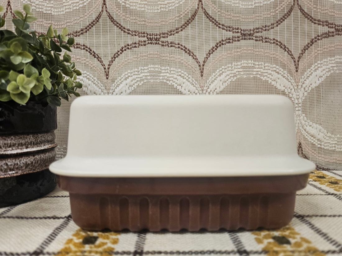 Tupperware kornuit kaasdoos bruin