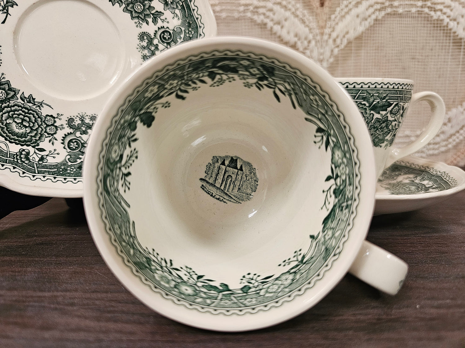 Villeroy &amp; Boch Burgenland groen kop en schotel gebloemd porselein