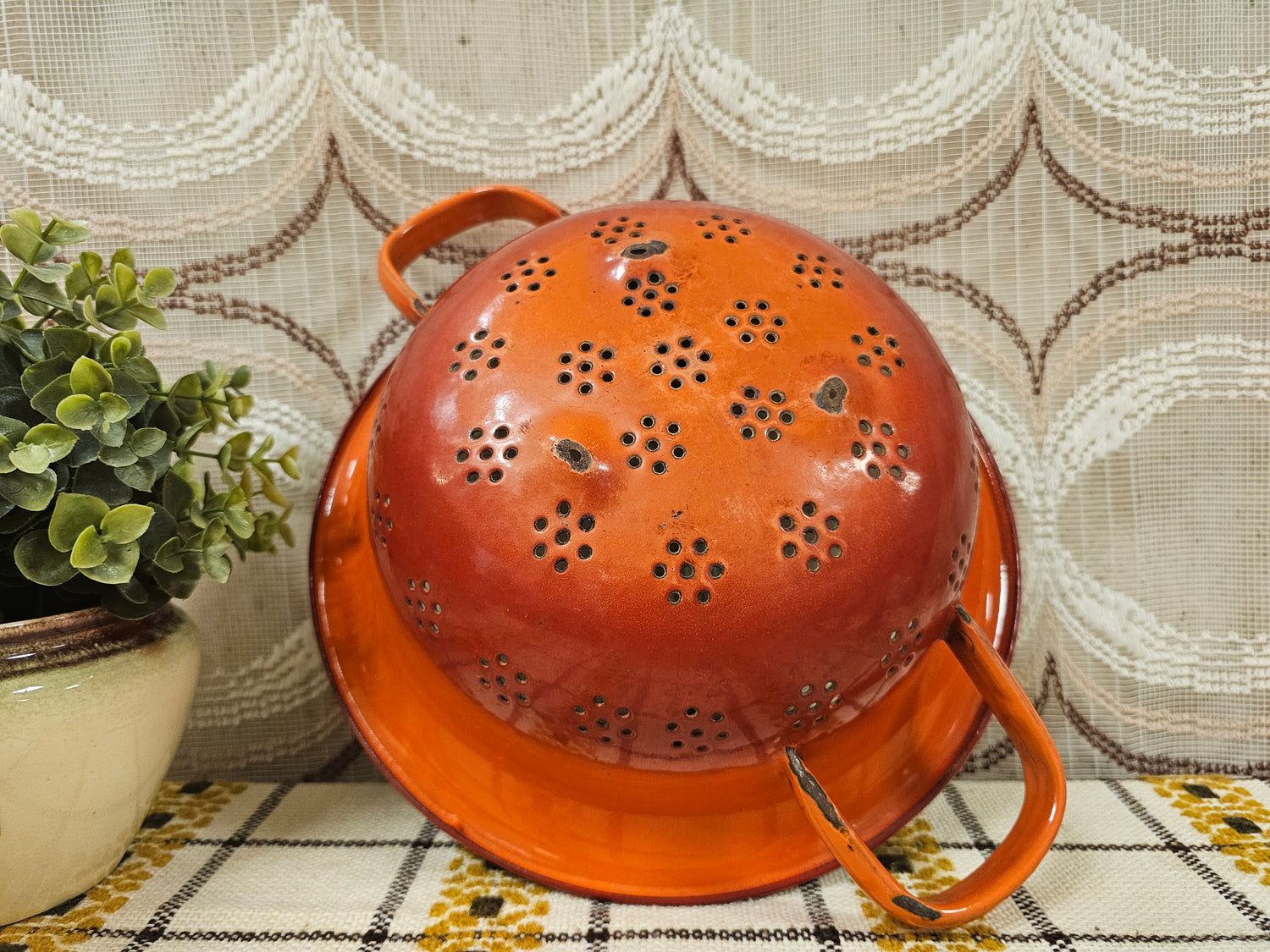 Vintage emaille vergiet oranje-grijs 28,5 cm