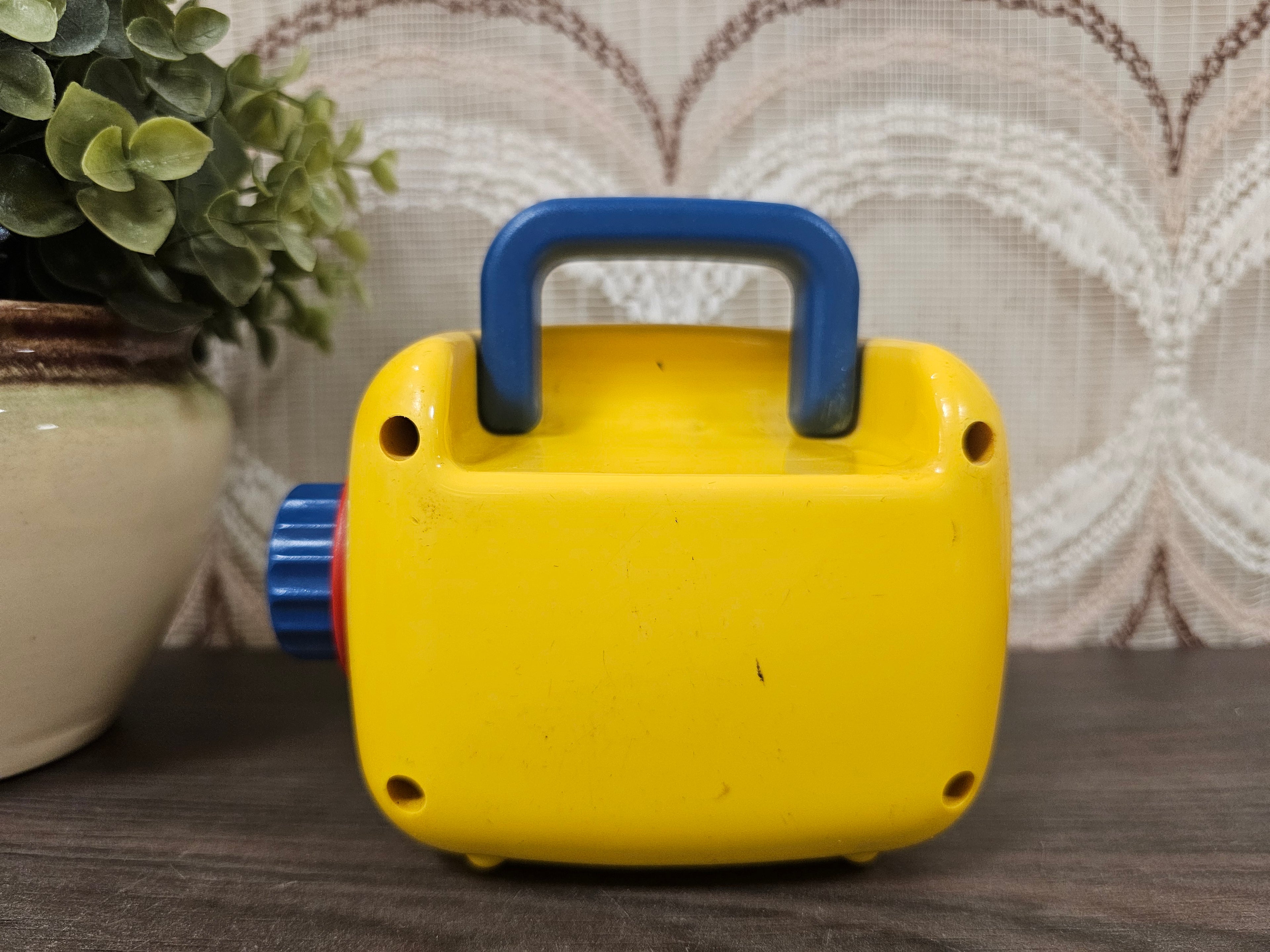 Ambi Toys baby tv