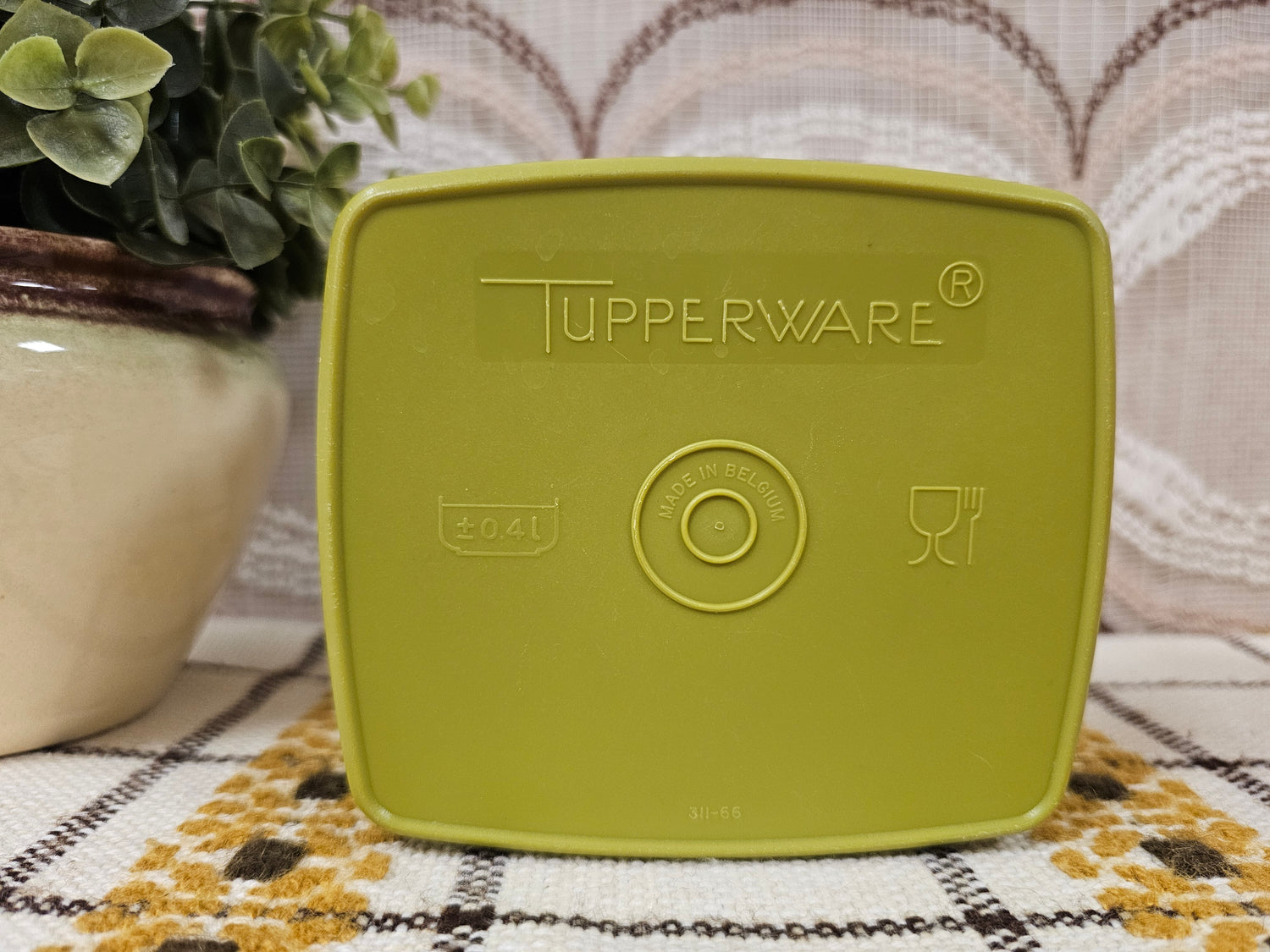 Tupperware bakje vierkant groen
