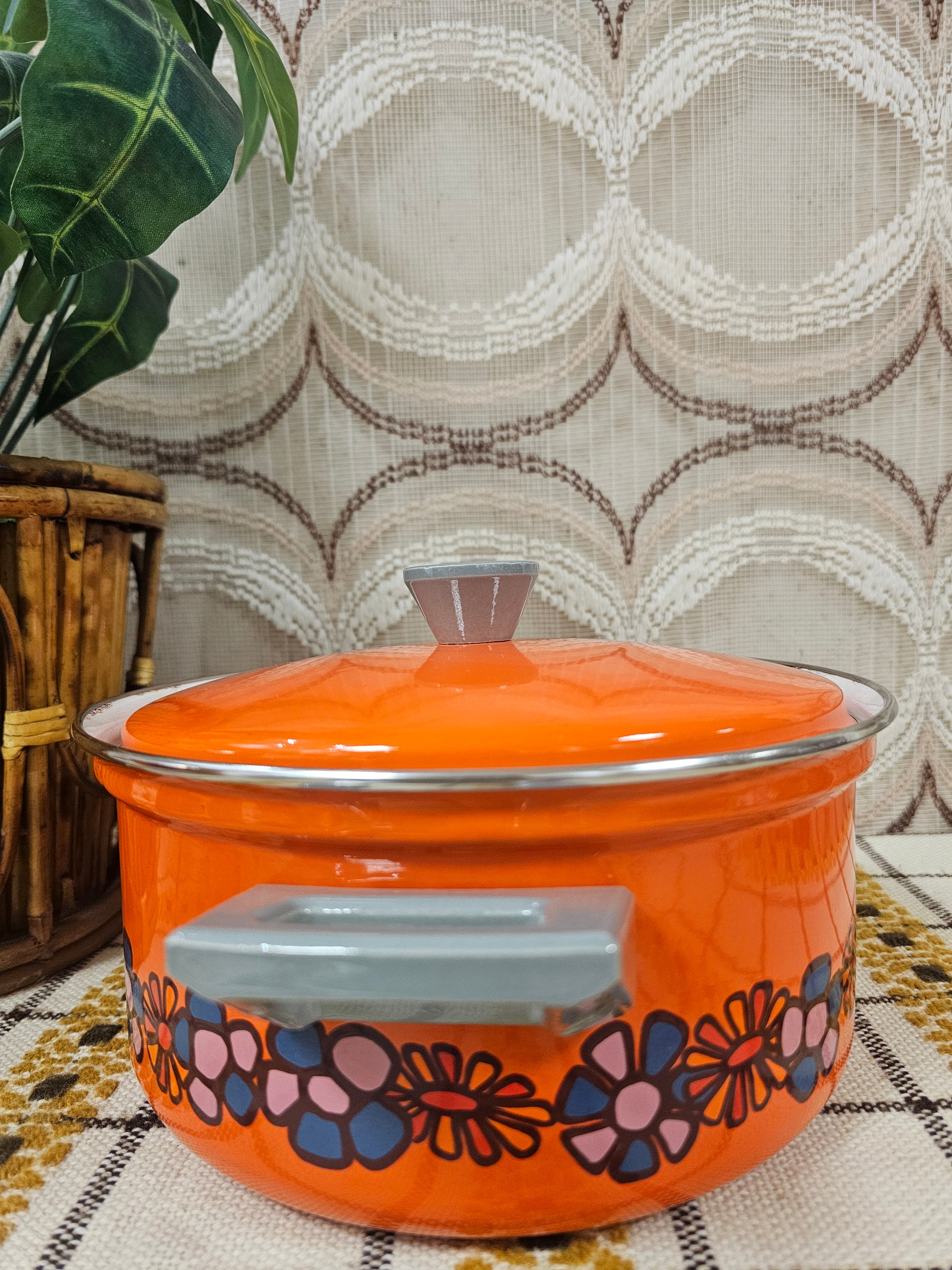 Brabantia pan Diana bloemmotief jaren ’70 – Ø 24,5 x 11 cm