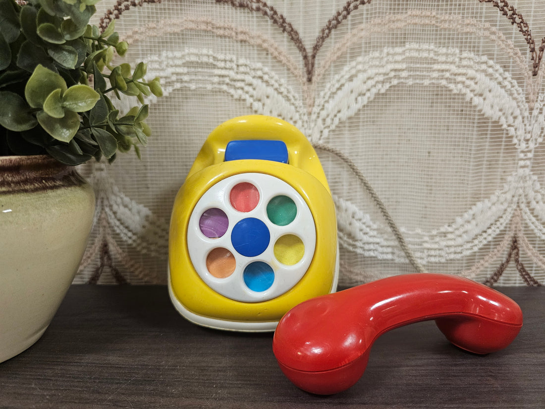 Ambi toys vintage speelgoed telefoon