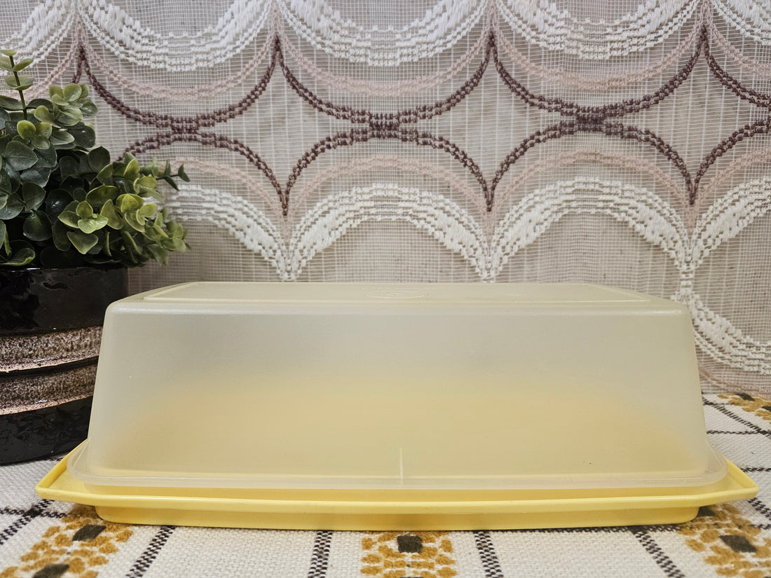 Tupperware cakedoos pastel geel