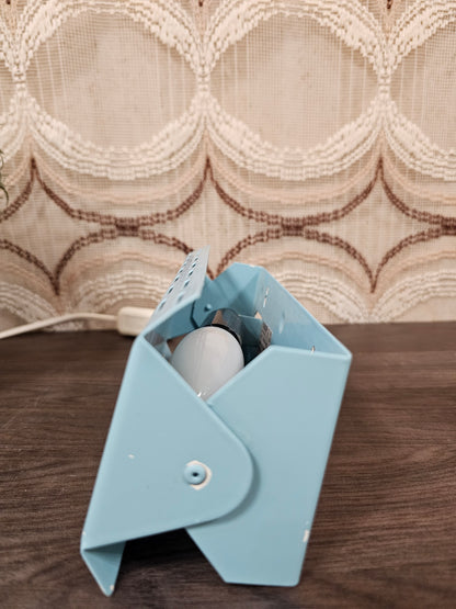 Lichtblauw metalen wandlamp Massive