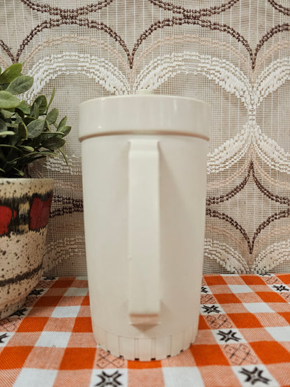 Tupperware kan cremekleur