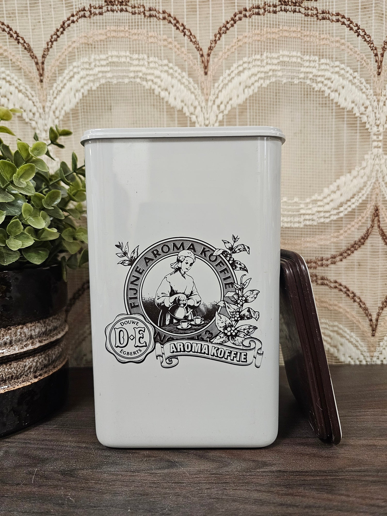 Douwe Egberts Mepal voorraad bus lichtgrijs