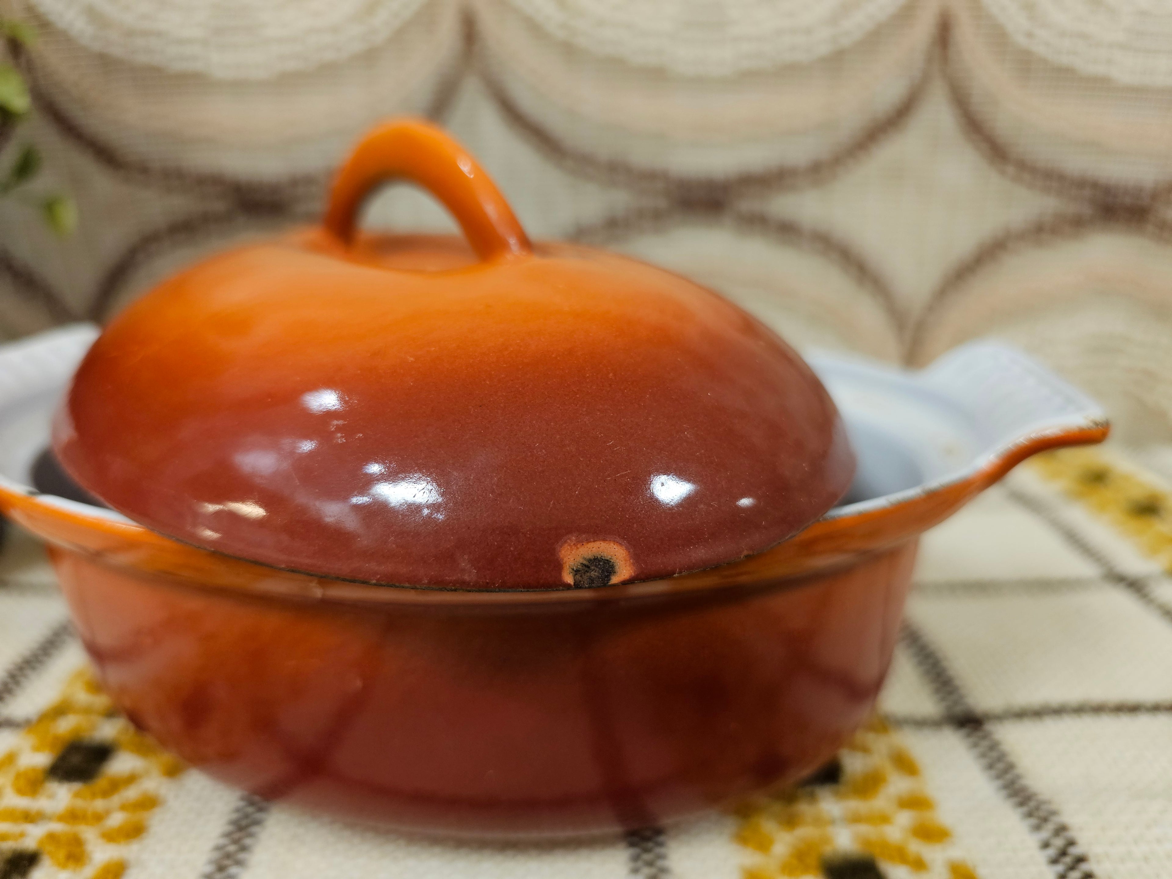 DRU oranje ovenschaal met deksel  geëmailleerd gietijzer Made in Holland