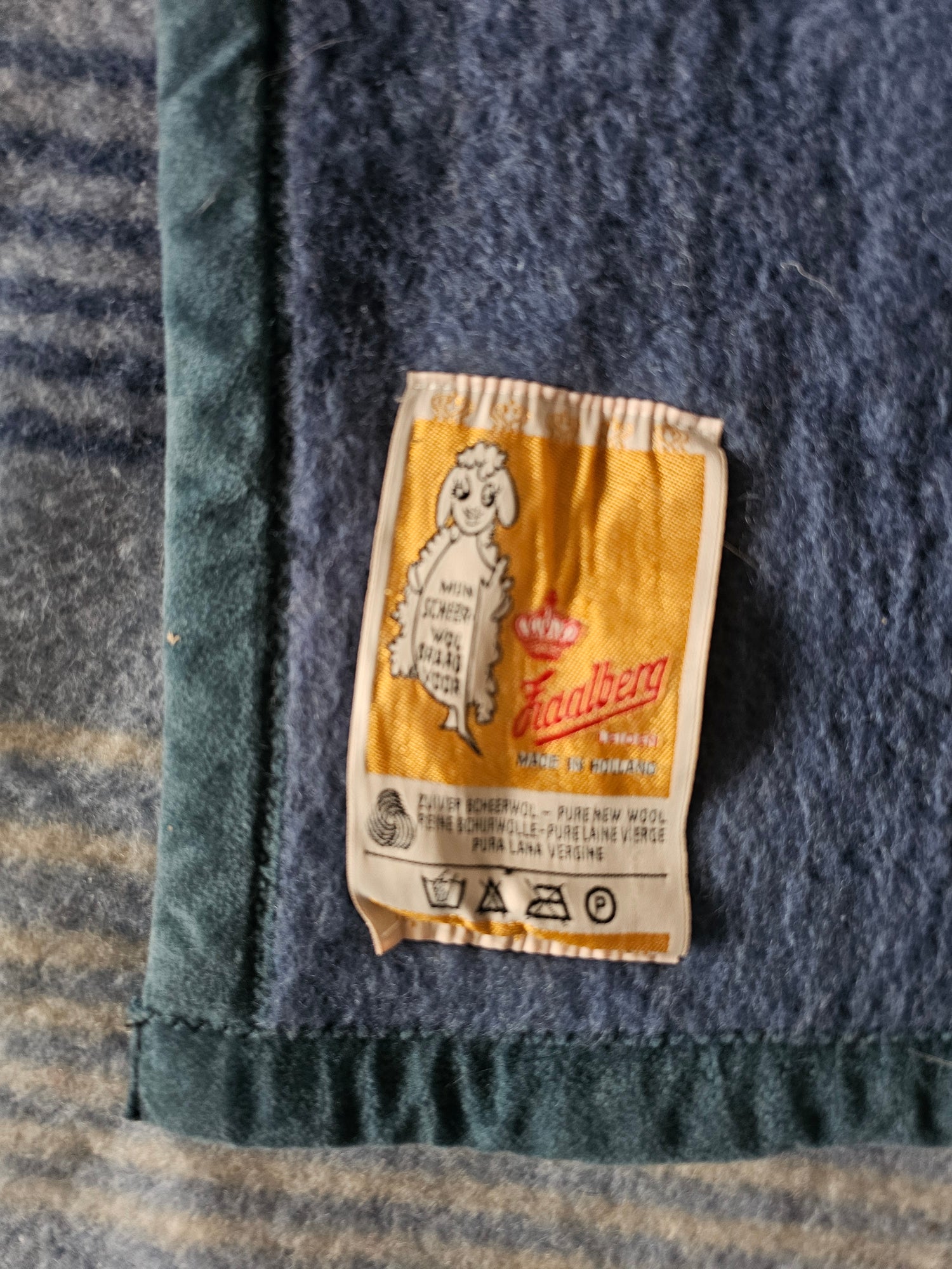 Vintage Zaalberg wollen deken blauw gestreept/effen – 208 × 215 cm