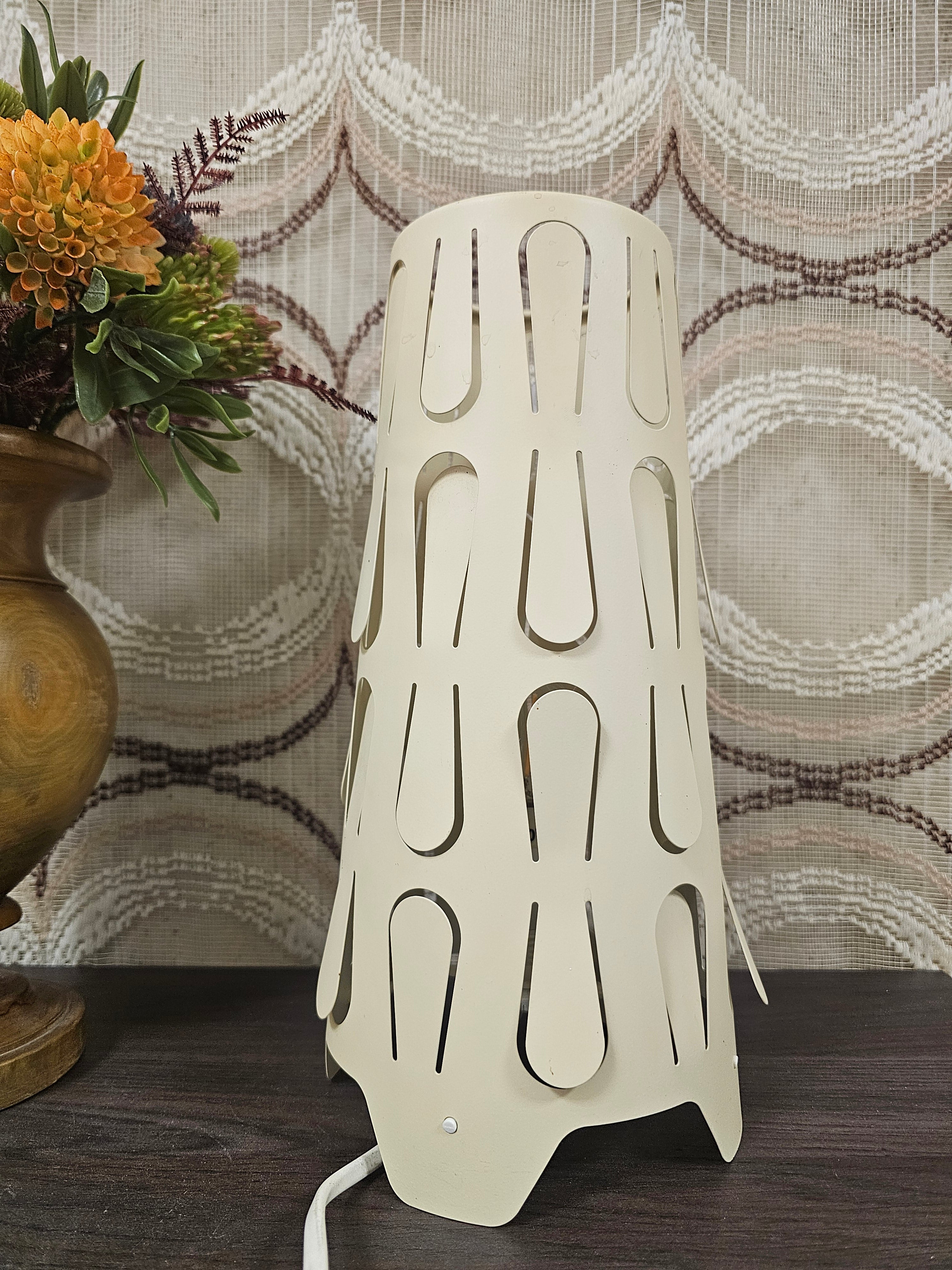 IKEA Kajuta lamp crème tafellamp