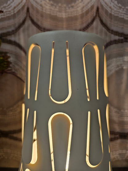 IKEA Kajuta lamp crème tafellamp